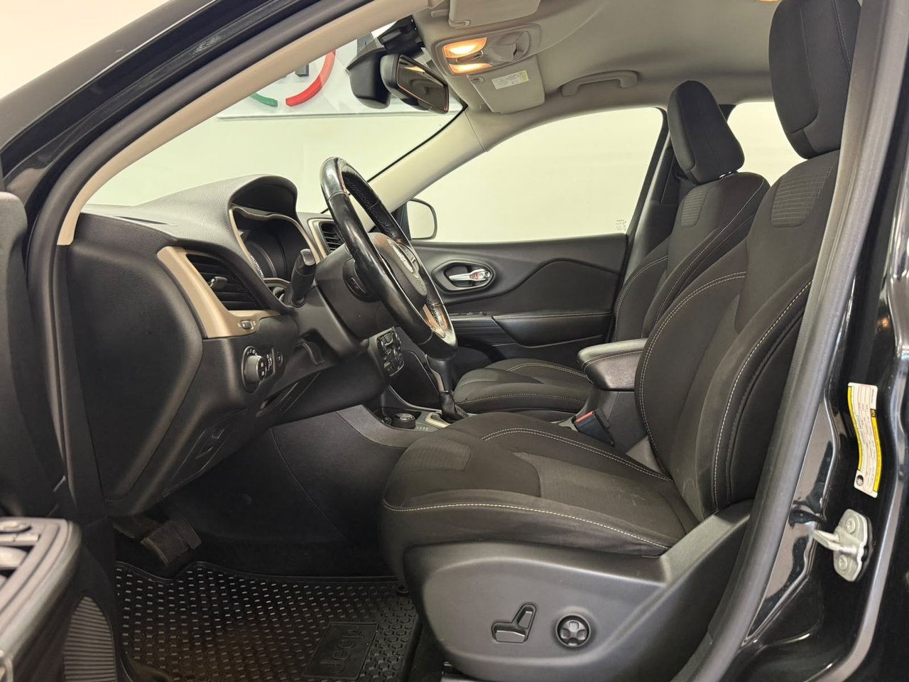 Jeep Cherokee 2015, bild 6/10