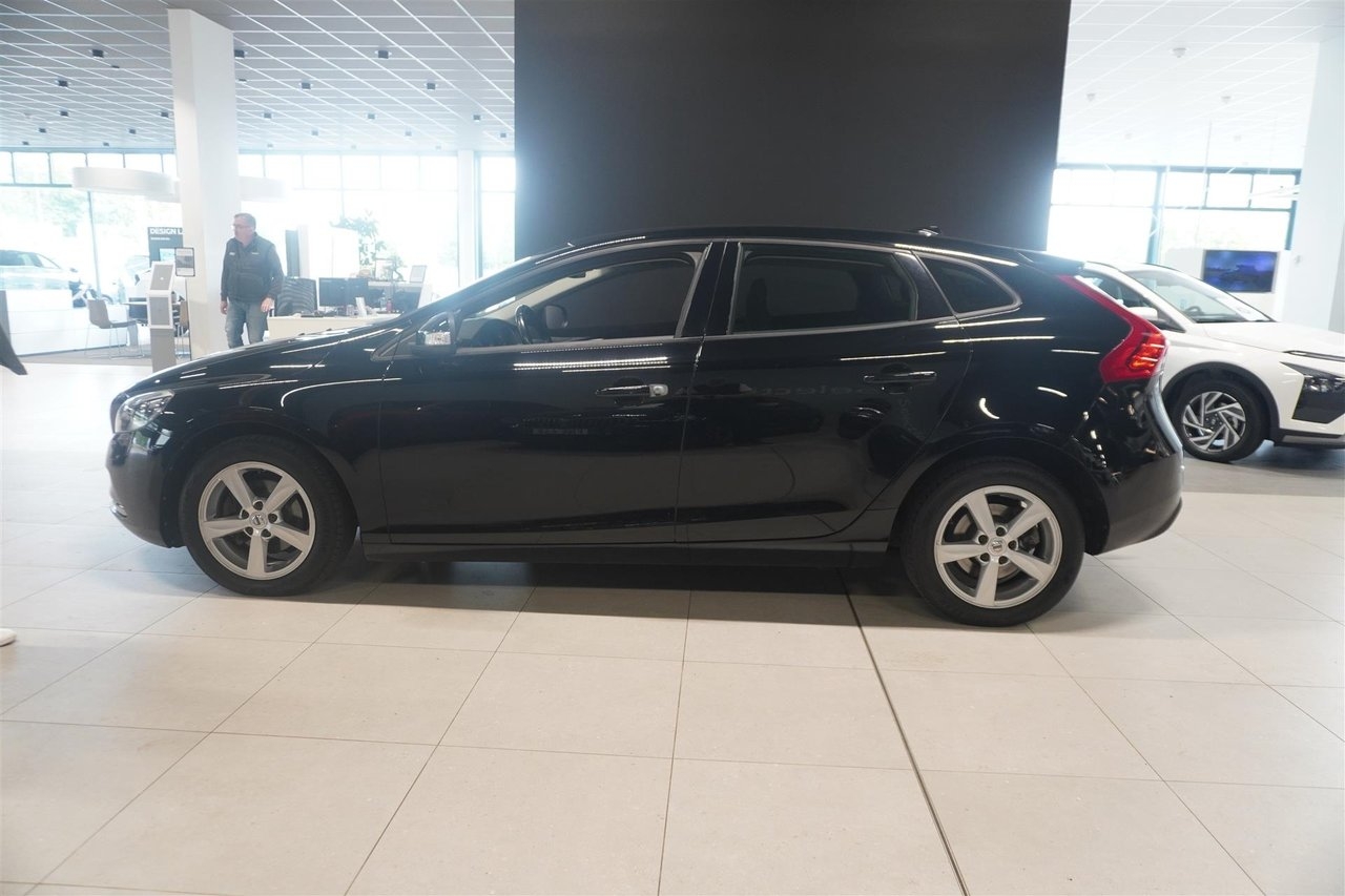 Volvo V40 D2 Manuell, 120hk, 2018 2018, kuva 3/10