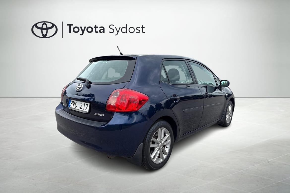 Toyota Auris 1.6 Dual VVT-i 2008, bild 2/10