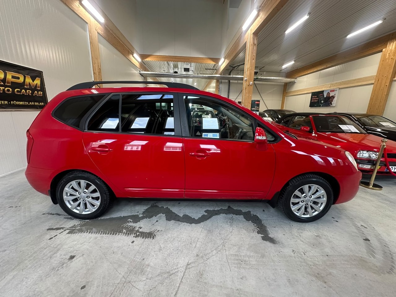 Kia Carens 2010, bild 6/10