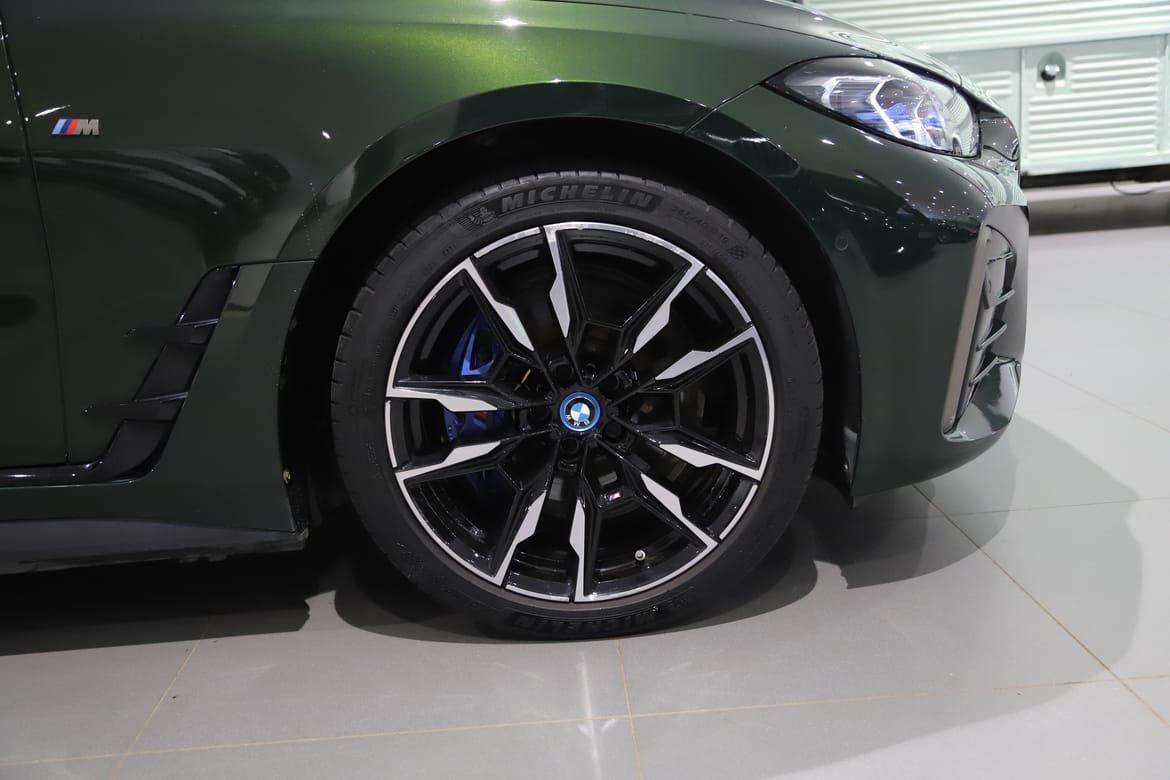 BMW i4 Fully Charge / Laser / 19" 2024, bild 6/9