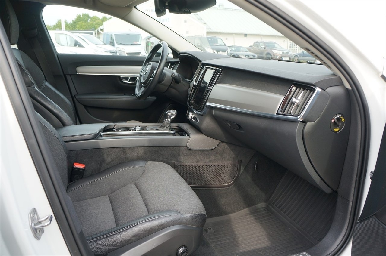 Volvo V90 Cross Country 2021, bild 6/10
