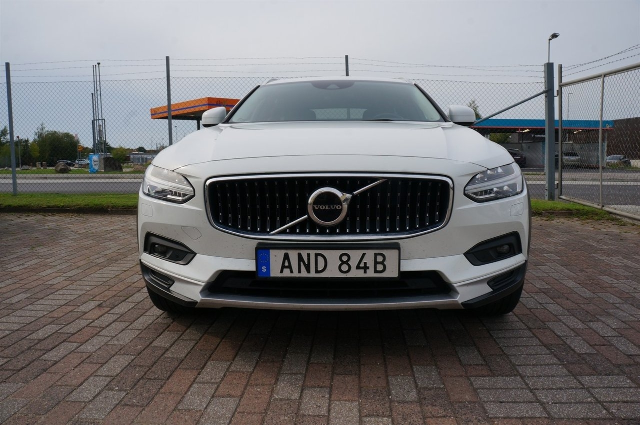Volvo V90 Cross Country 2021, bild 2/10