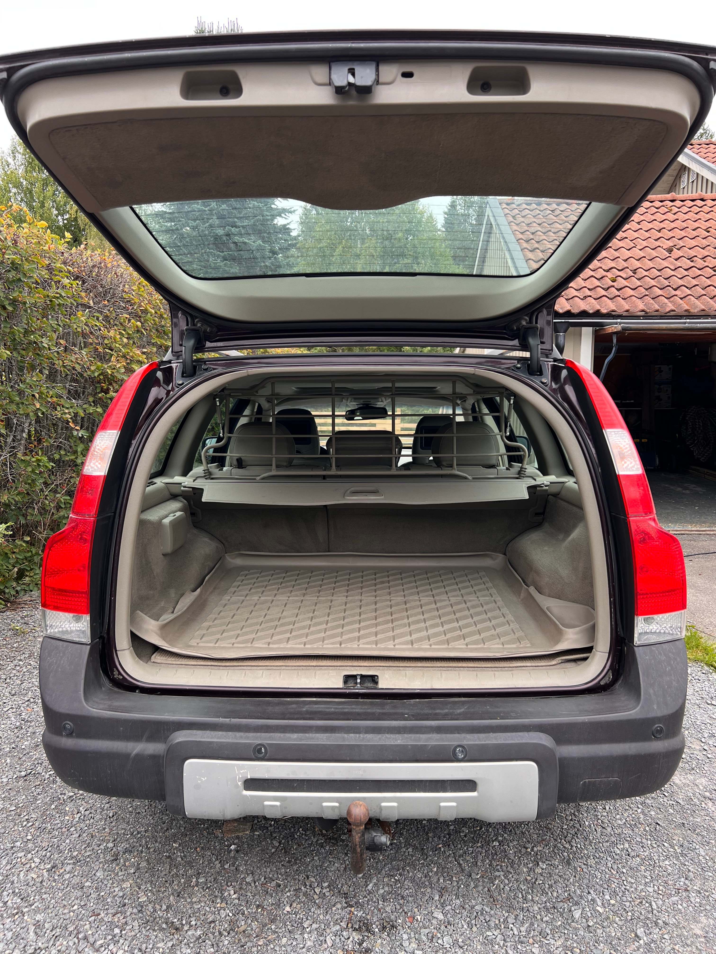 Volvo XC70 D5 AWD Manuell 2007, bild 6/9