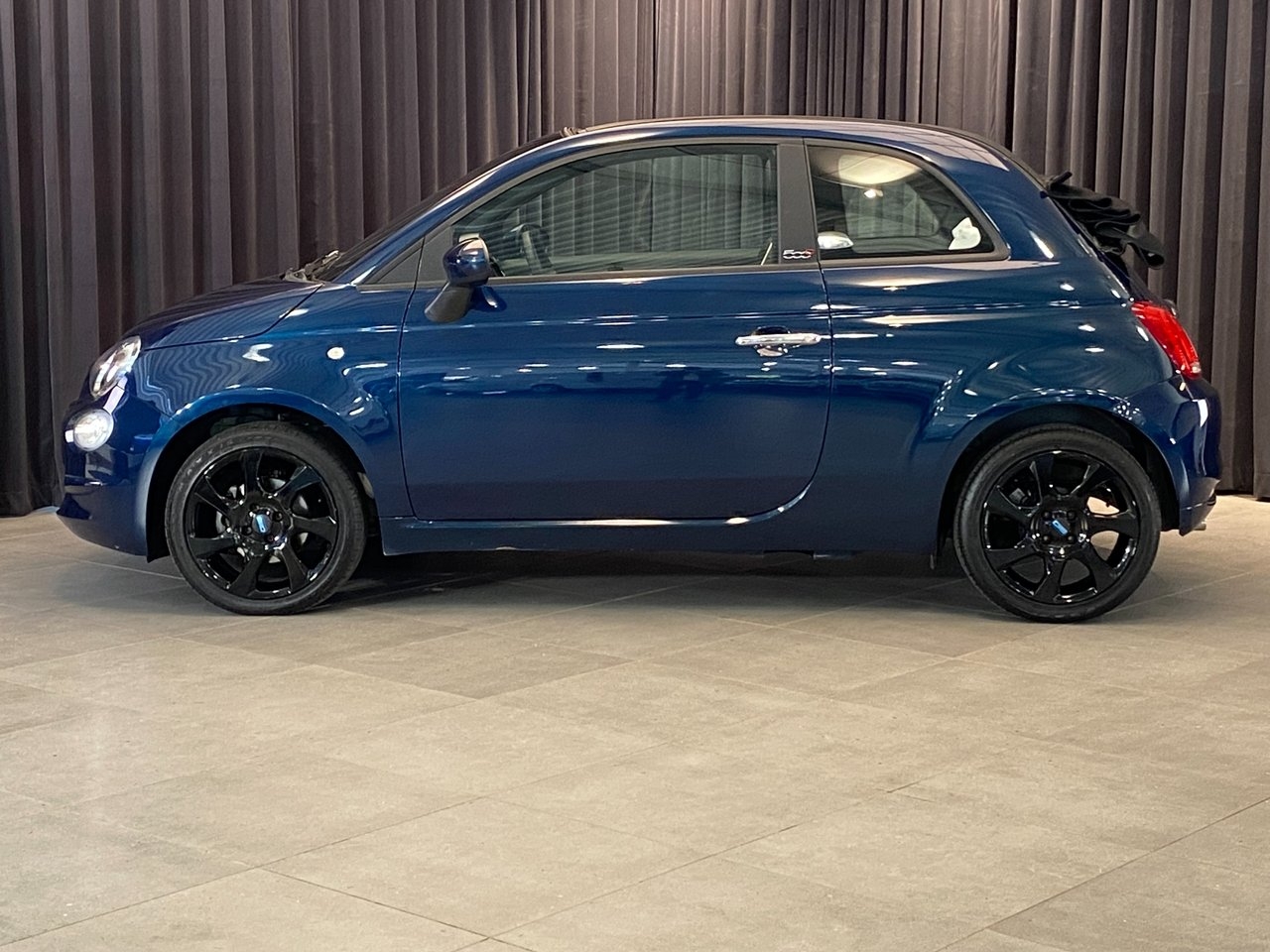 Fiat 500 CAB Hybrid Lounge 2021, bild 3/10