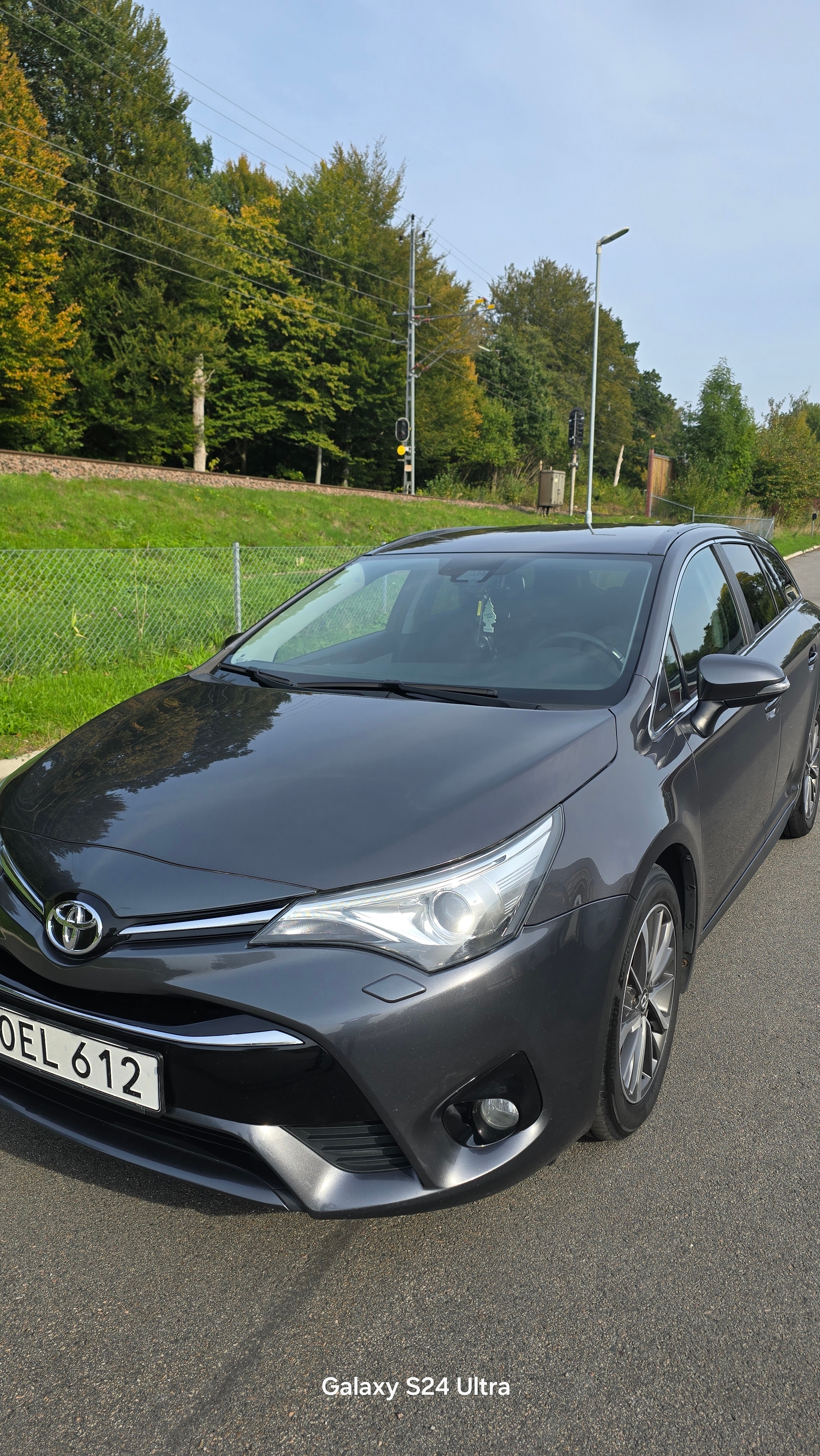 Toyota Avensis Kombi 2.0 D-4D Manuell 2016, photo 4/9
