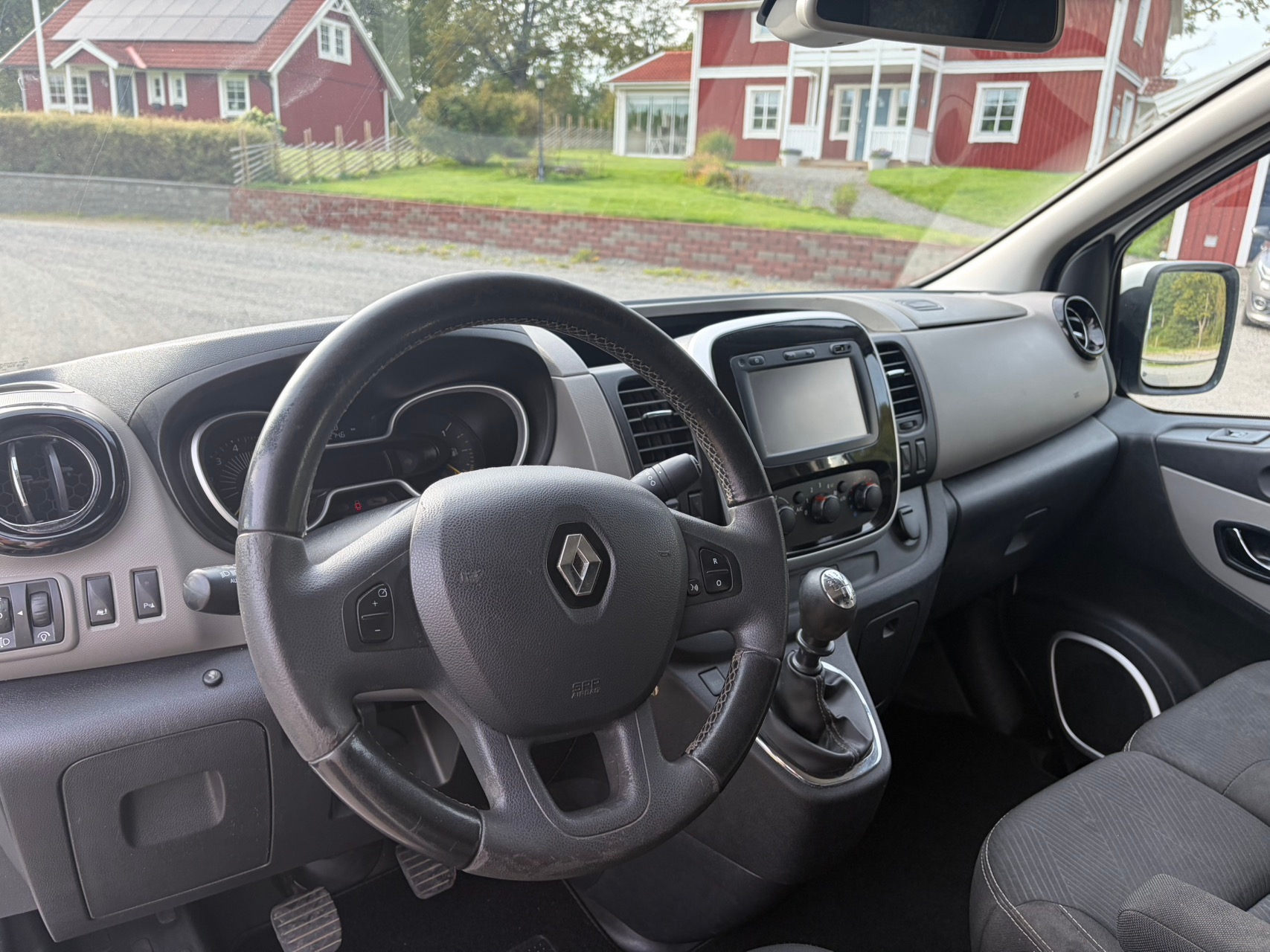Renault Trafic 2017, bild 4/10