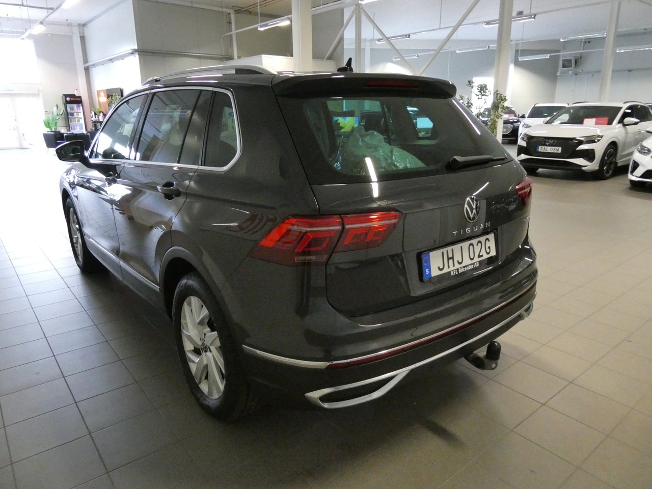 Volkswagen Tiguan 2024, photo 6/10