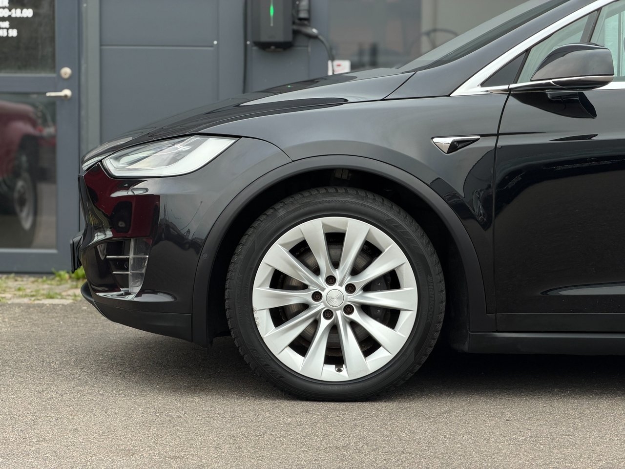 Tesla Model X 2018, bild 4/10