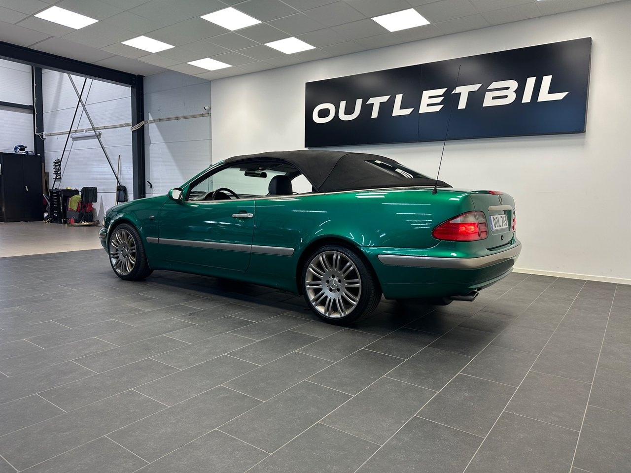 Mercedes-Benz CLK 200 Cabriolet 1999, photo 7/10