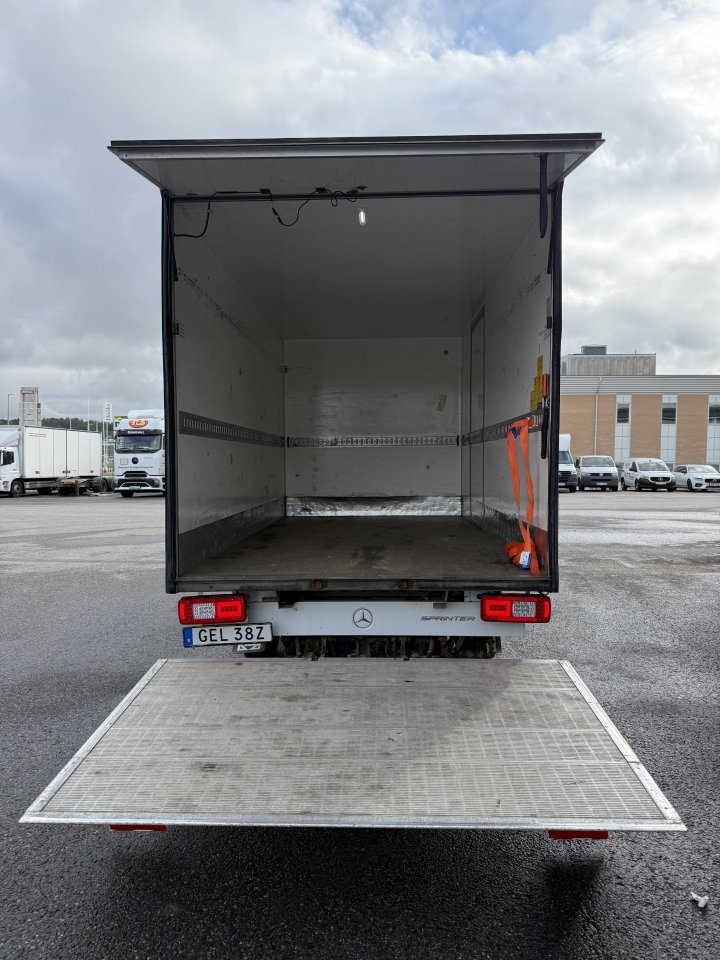 Mercedes-Benz Sprinter 2019, bild 6/8