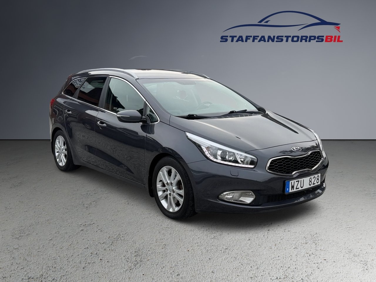 Kia Ceed cee'd_sw 1.6 CRDi EX Comfort 2013, kuva 3/10