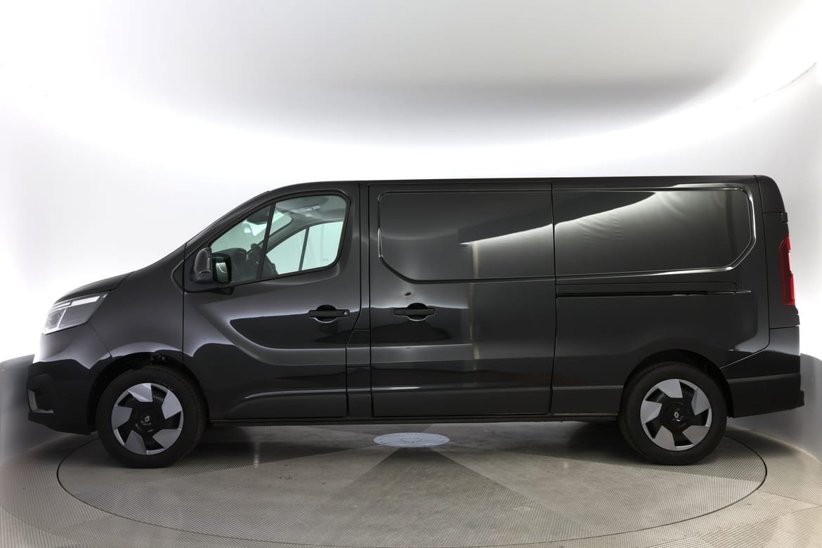 Renault Trafic 2027, bild 2/10