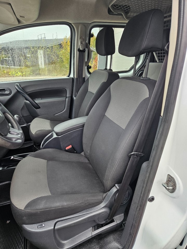 Renault Kangoo Express 2019, photo 5/8