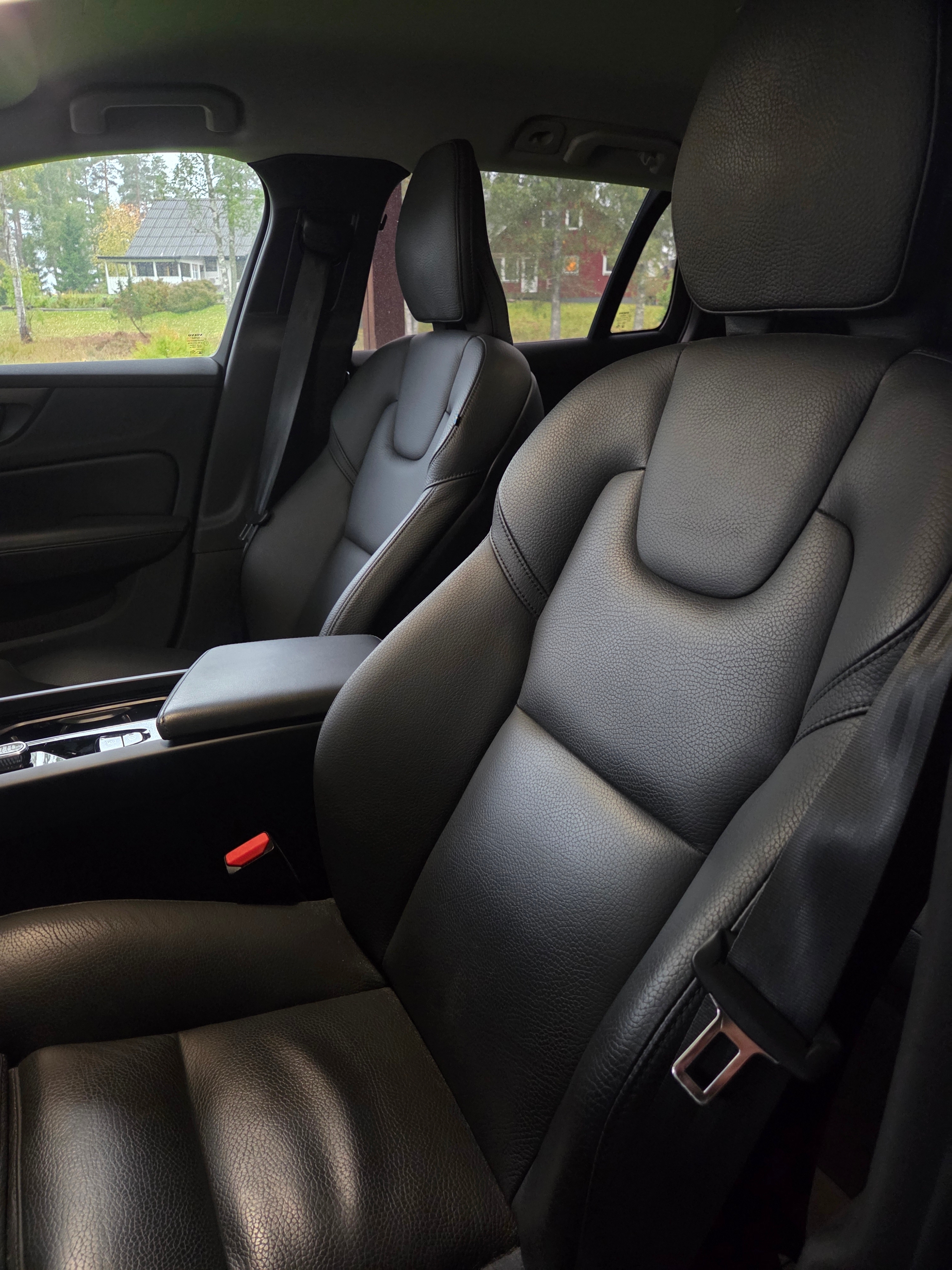 Volvo V60 Cross Country 2024, bild 4/8
