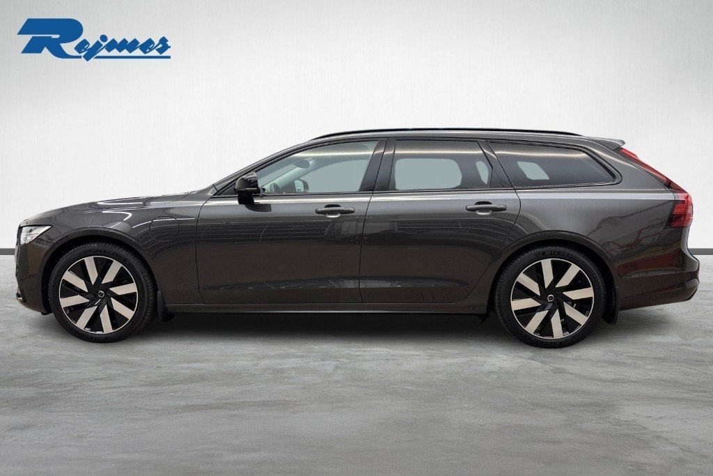 Volvo V90 T6 Plus Dark Nordic Edition 2025, photo 3/23