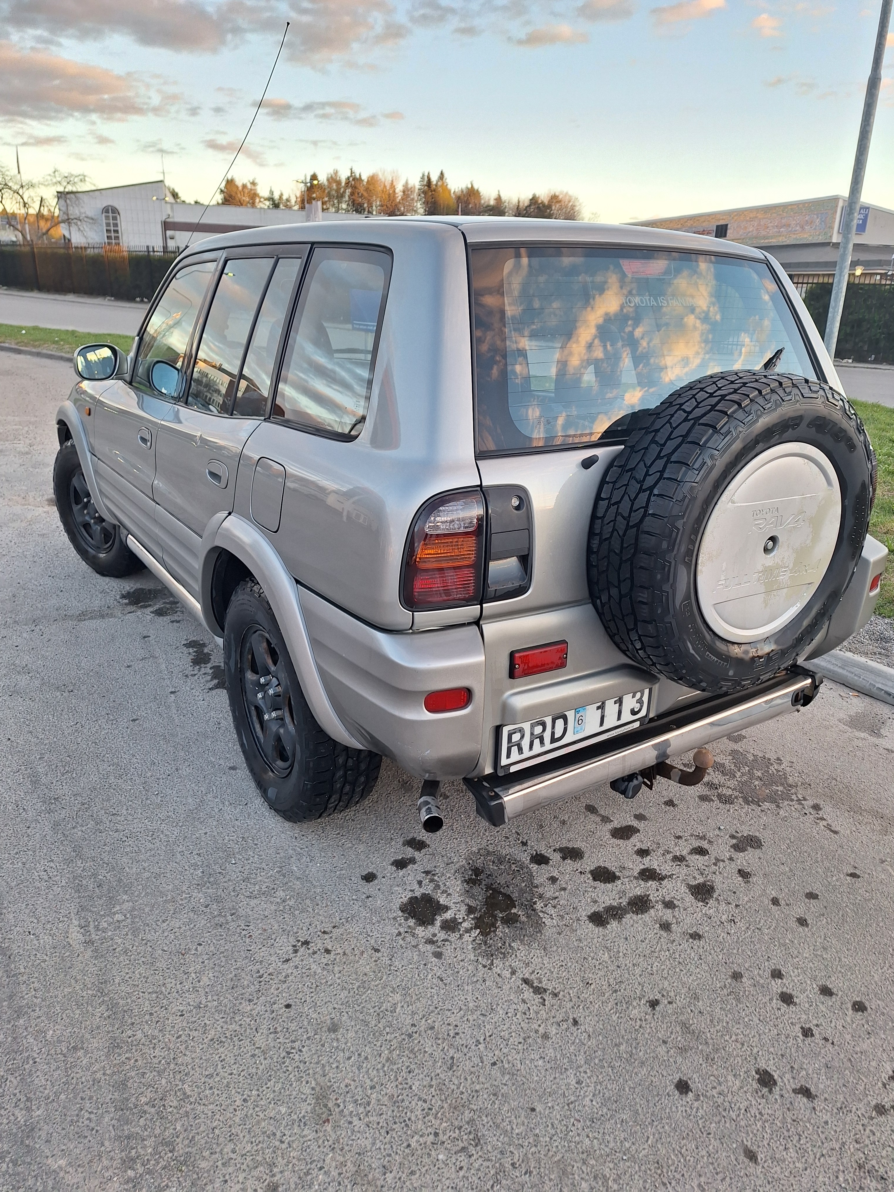 Toyota RAV4 5-dörrar 2.0 4WD Automatisk 2000, bild 4/9