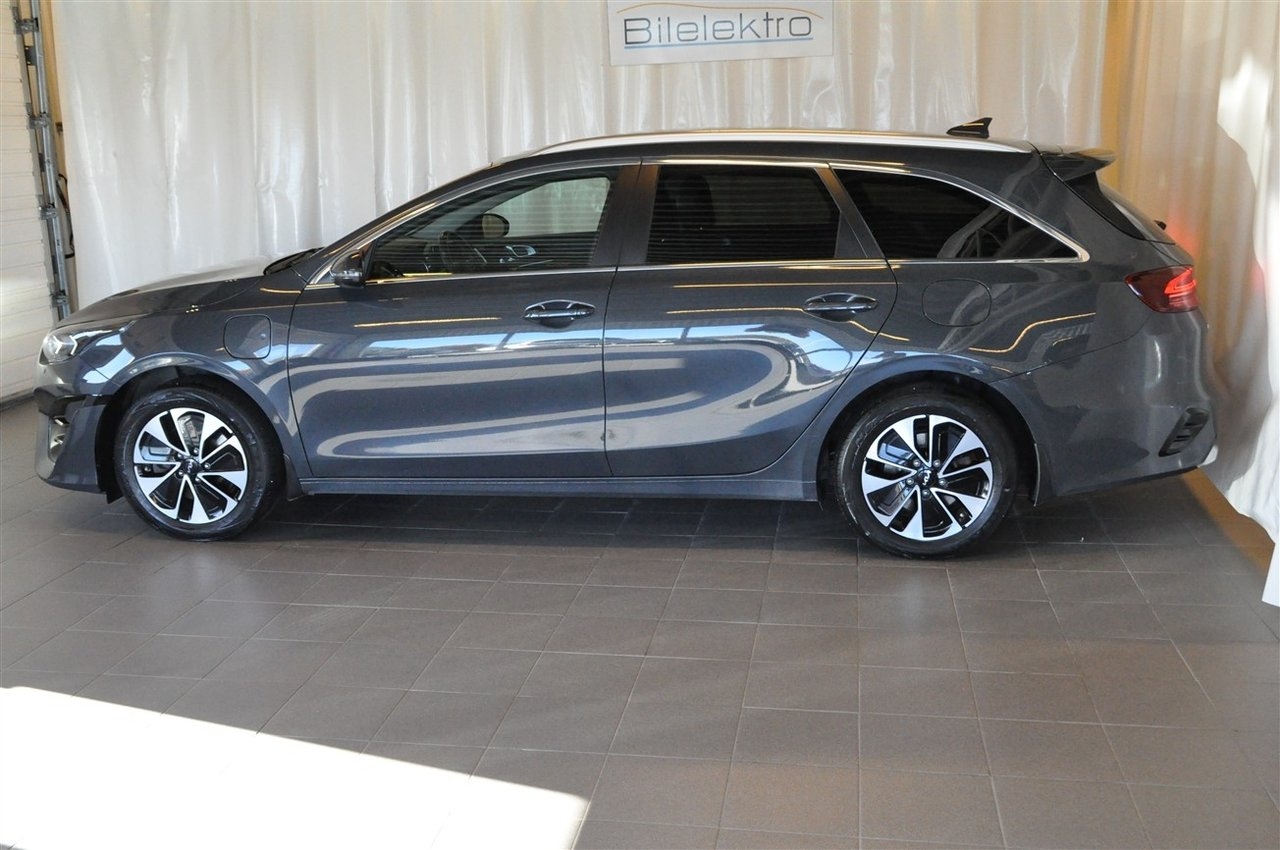 Kia Ceed 2022, photo 3/10