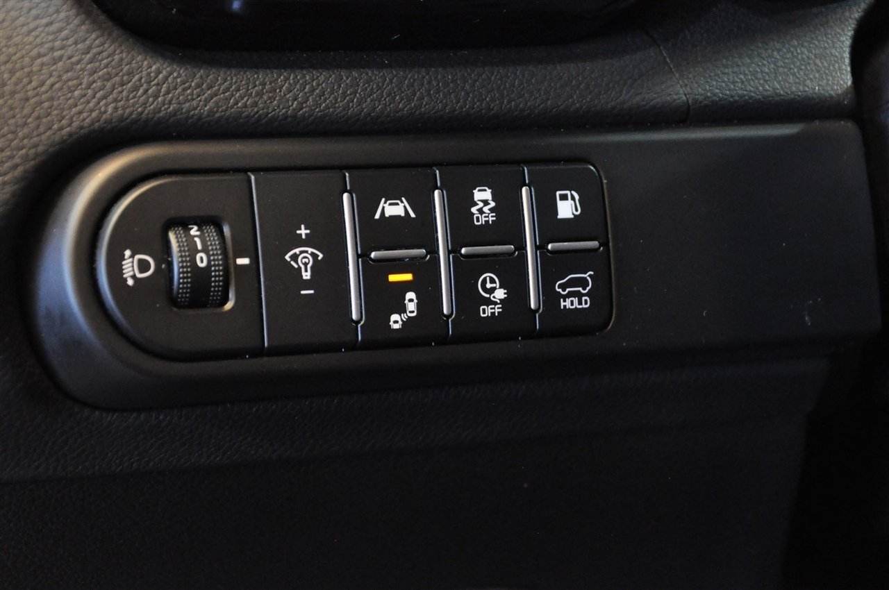 Kia Ceed 2022, photo 6/10