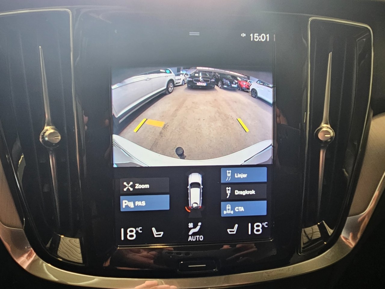 Volvo V60 2020, kuva 5/10