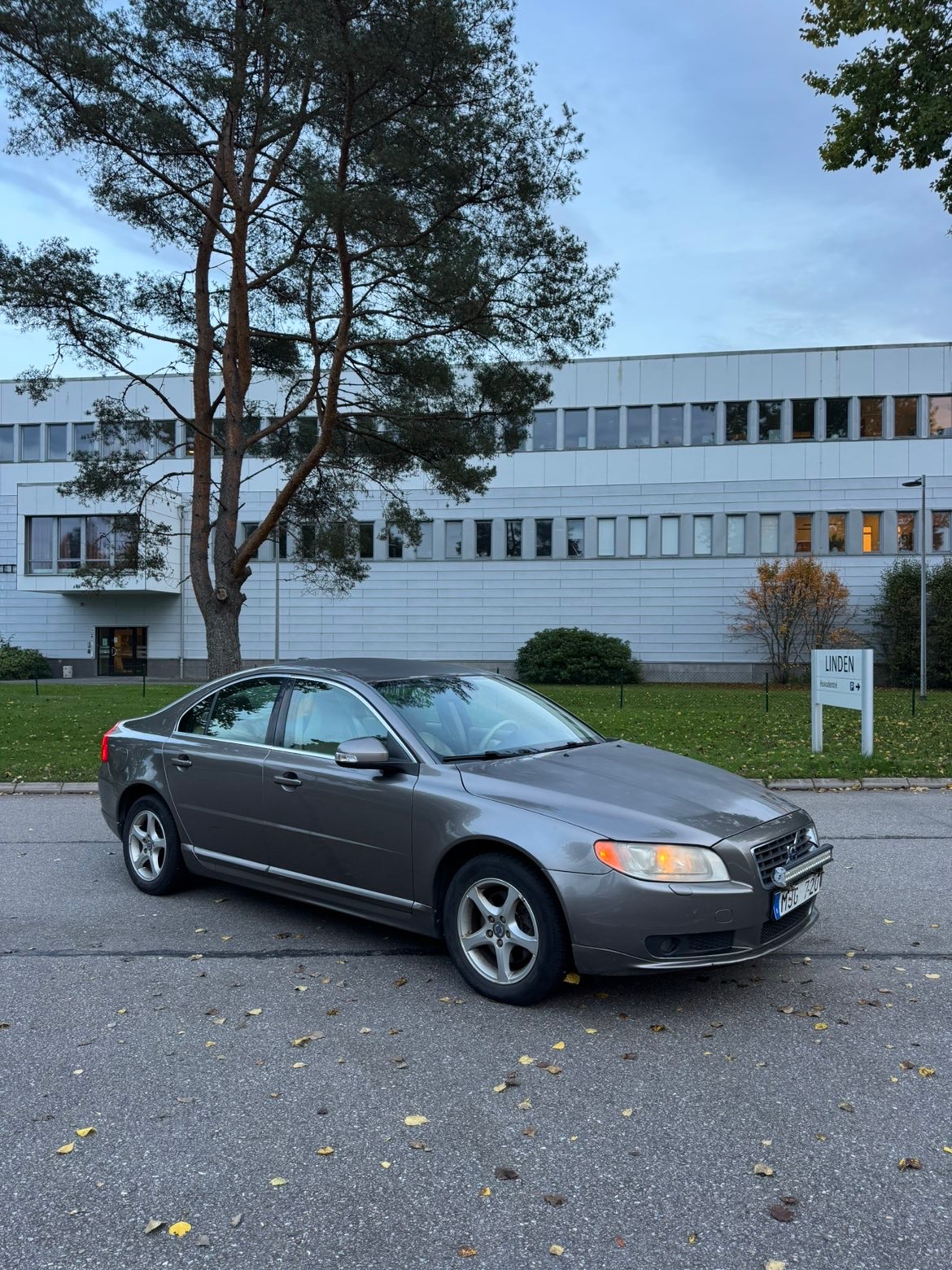 Volvo S80