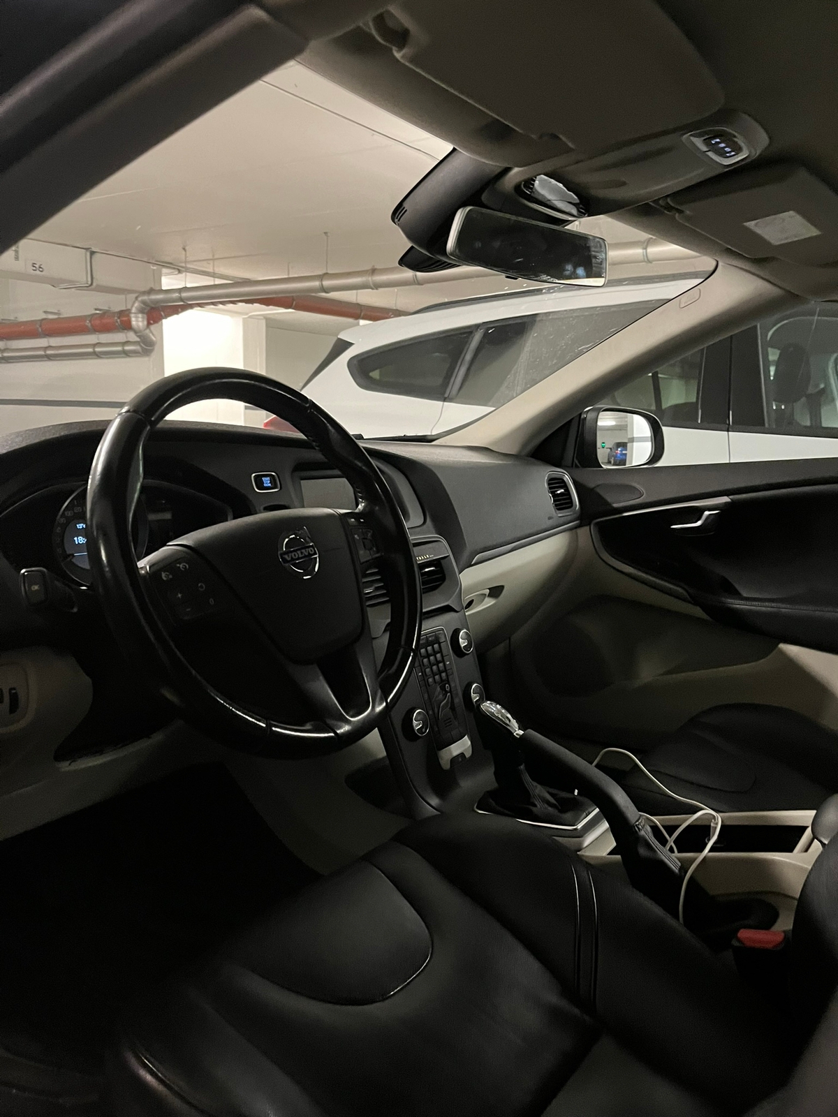 Volvo V40 D2 Powershift 2015, bild 2/2