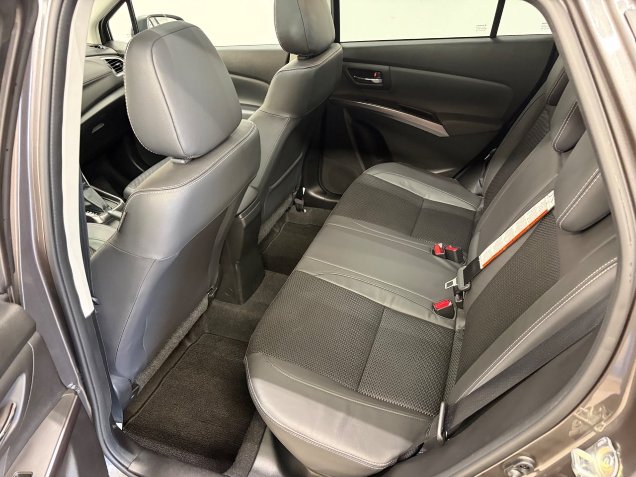 Suzuki S-Cross 2025, photo 5/10