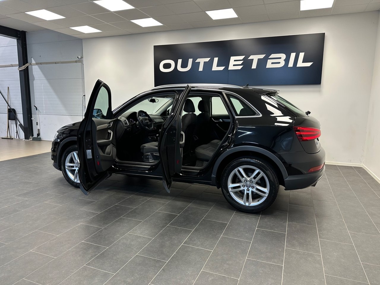 Audi Q3 2.0 TDI 177hk quattro S Tronic 2014, bild 3/10