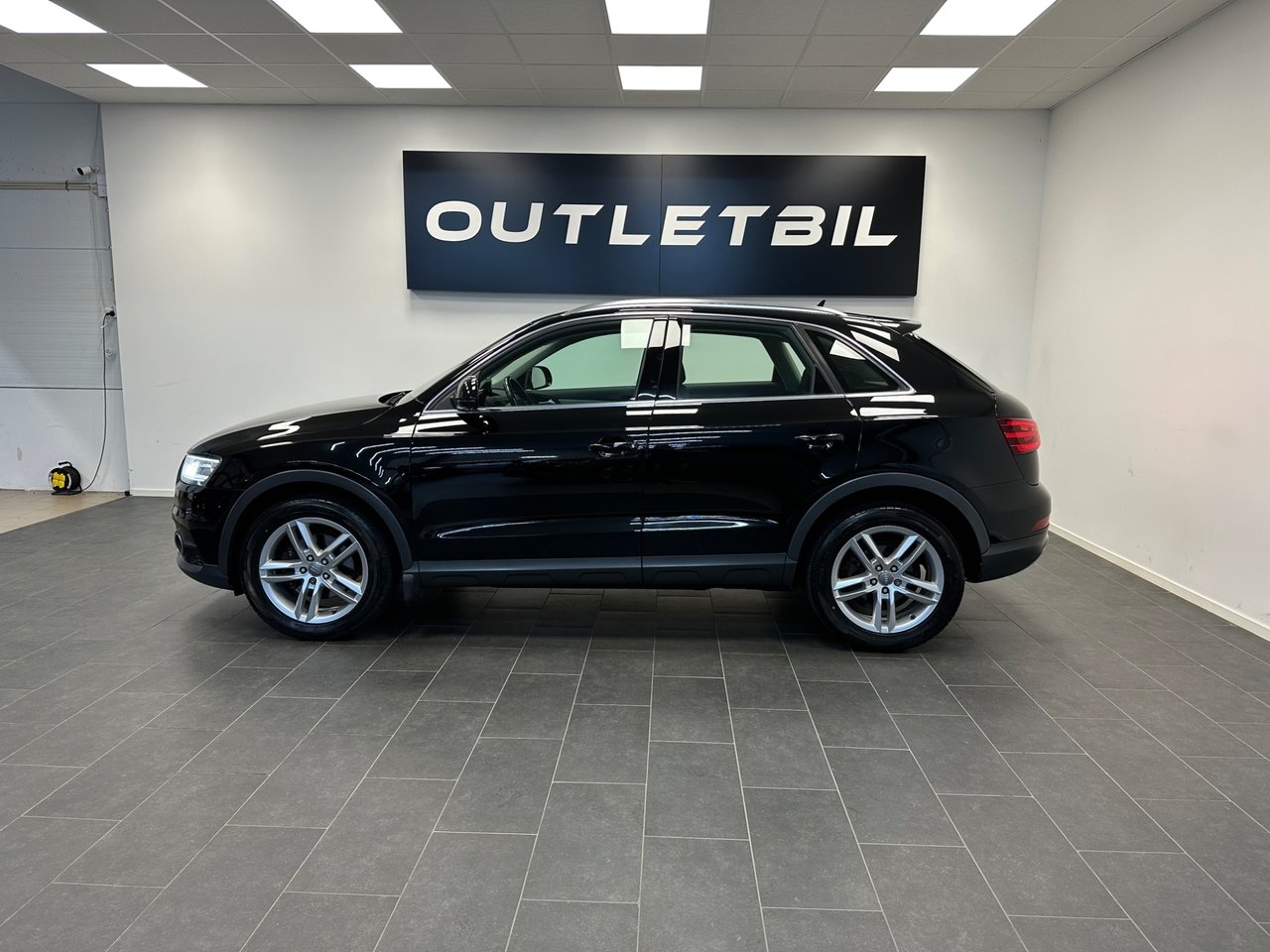 Audi Q3 2.0 TDI 177hk quattro S Tronic 2014, bild 2/10