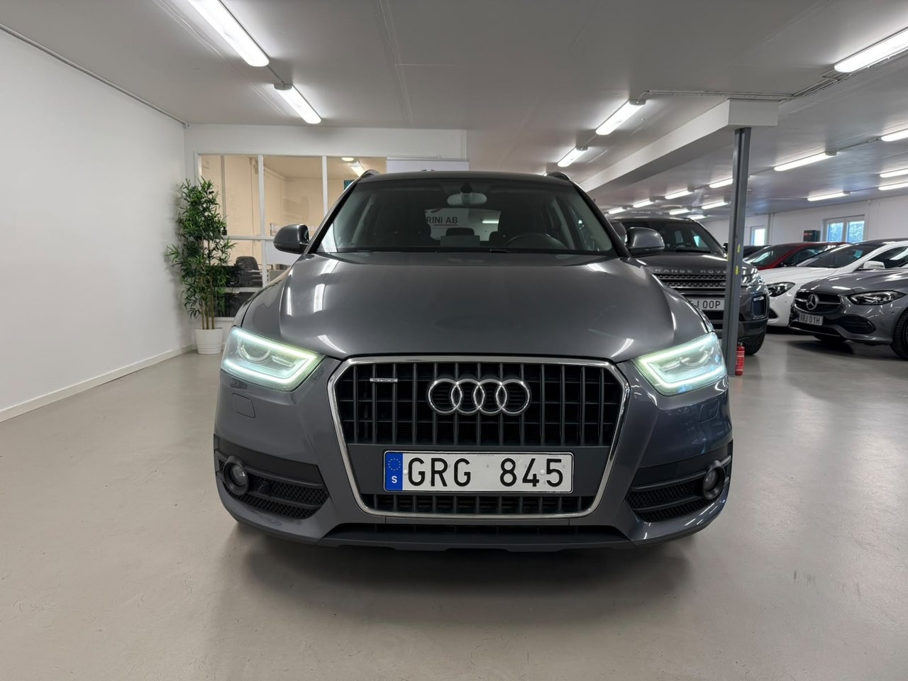 Audi Q3 2012, kuva 4/10