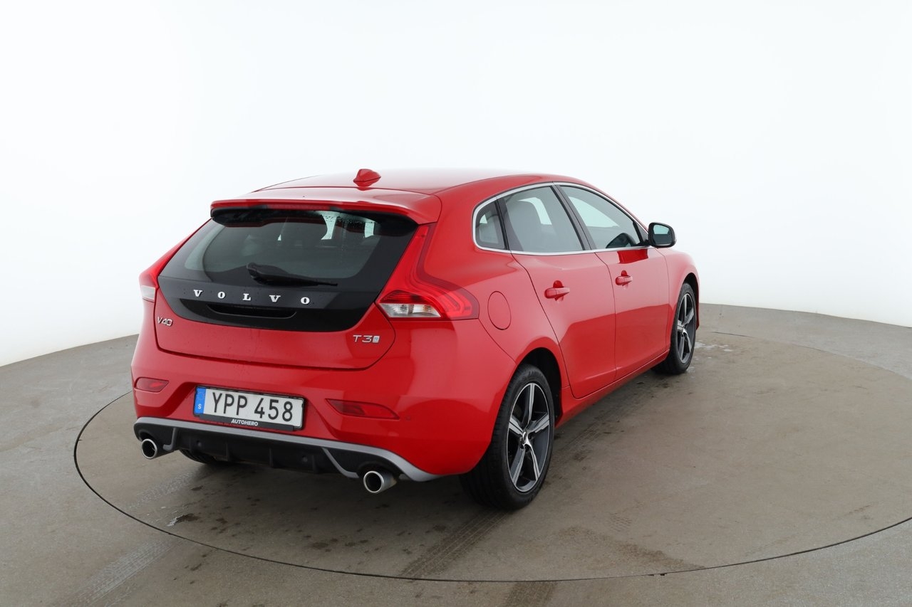 Volvo V40 T3 R-Design / PDC 2019, bild 5/10
