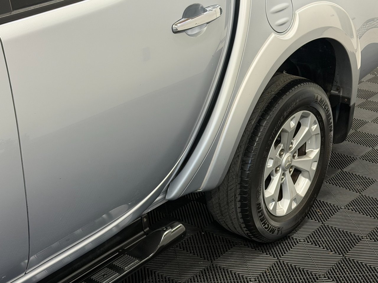 Mitsubishi L200 2011, bild 7/10
