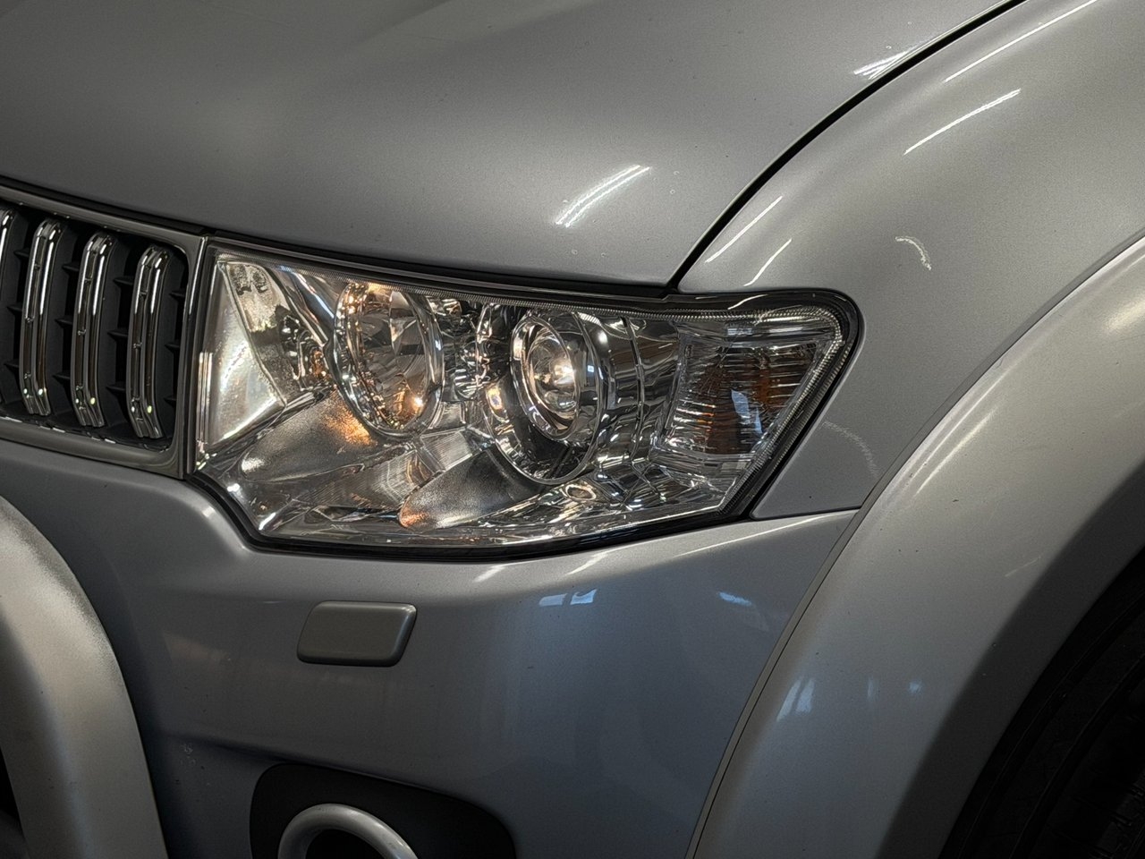 Mitsubishi L200 2011, bild 4/10