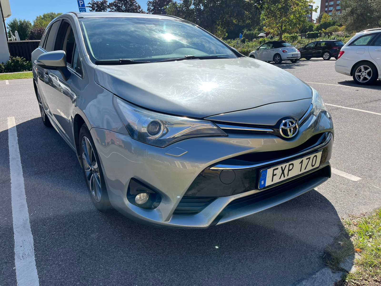 Toyota Avensis 2016, photo 3/10