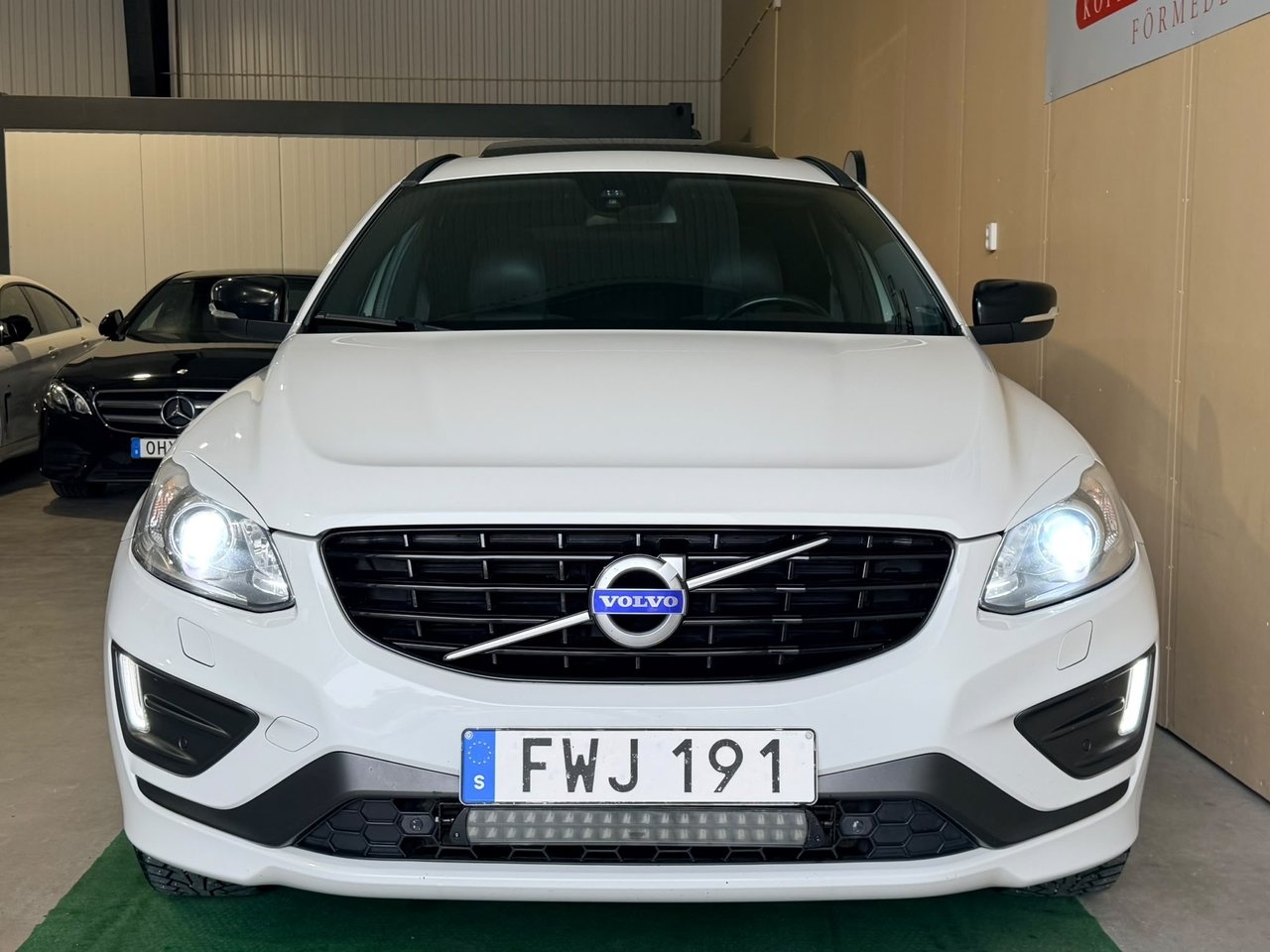 Volvo XC60 2016, bild 2/10