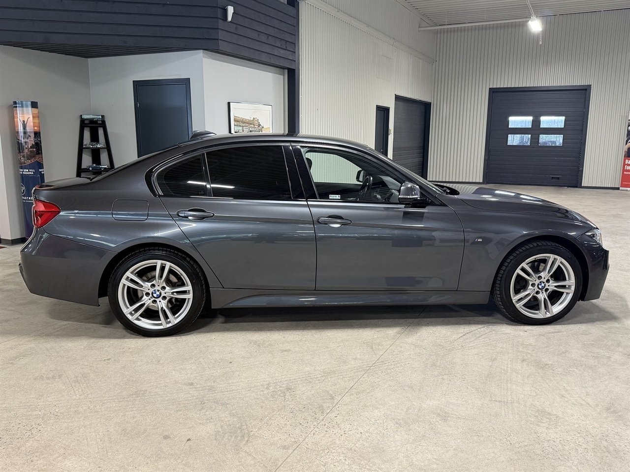 BMW 320 d xDrive M Sport Drag 190hk 2016, bild 3/10