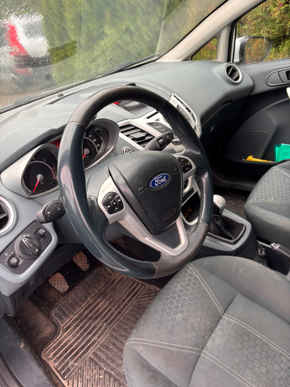 Ford Fiesta 5-dörrar 1.6 Ti-VCT Manuell 2011, kuva 3/5
