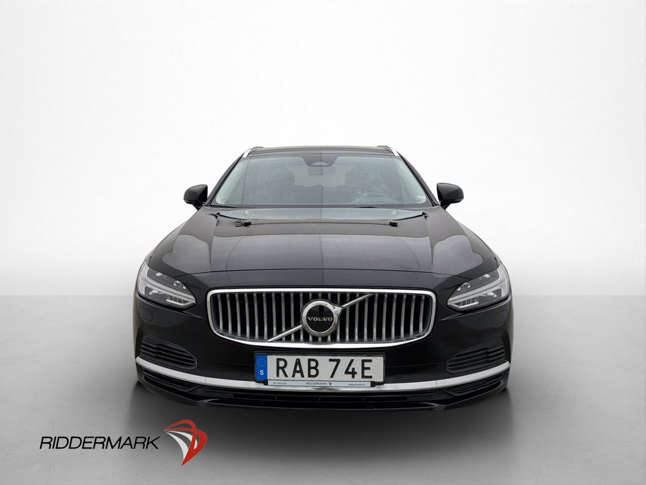 Volvo V90 2023, kuva 2/10