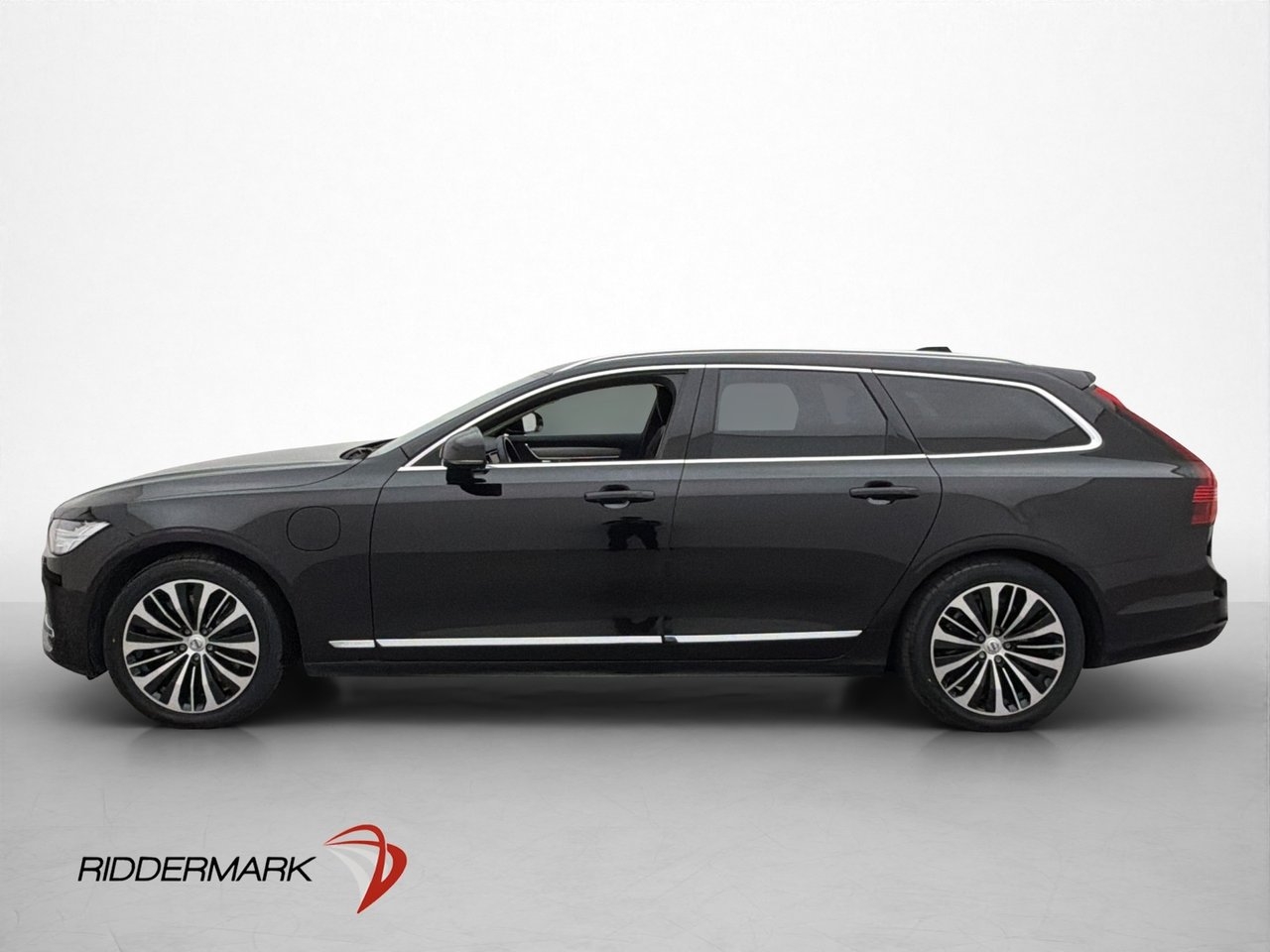Volvo V90 2023, kuva 4/10