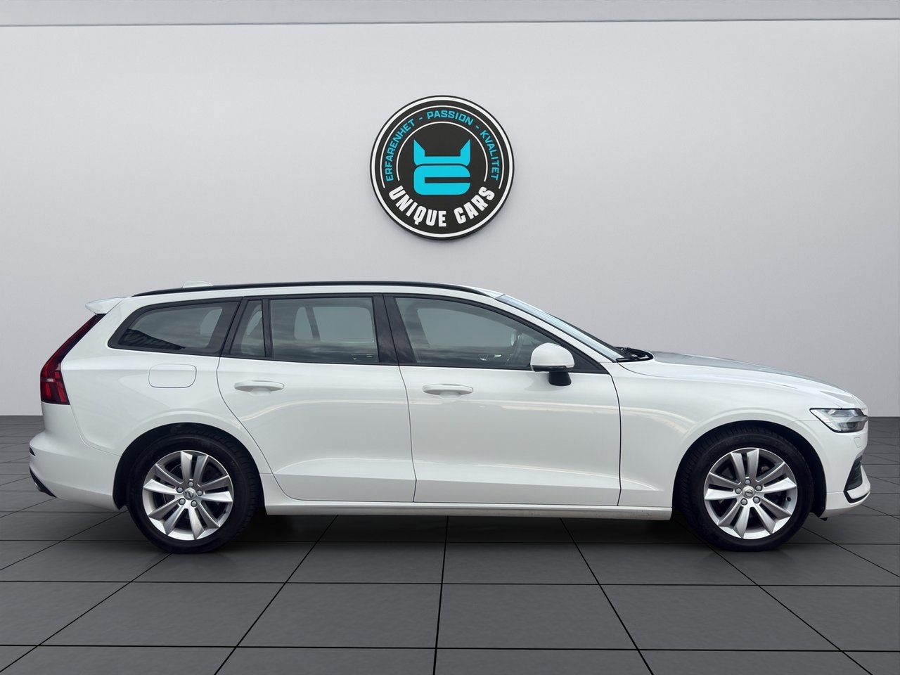 Volvo V60 D3 Geartronic 2020, bild 2/10