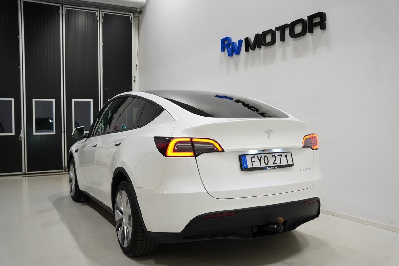 Tesla Model Y 2023, bild 4/10