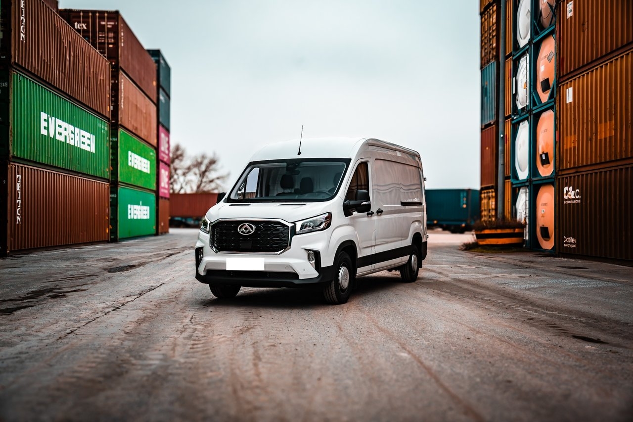 Maxus Deliver 9 L3H2 2.0 Diesel 150 Hk 2026, bild 2/10