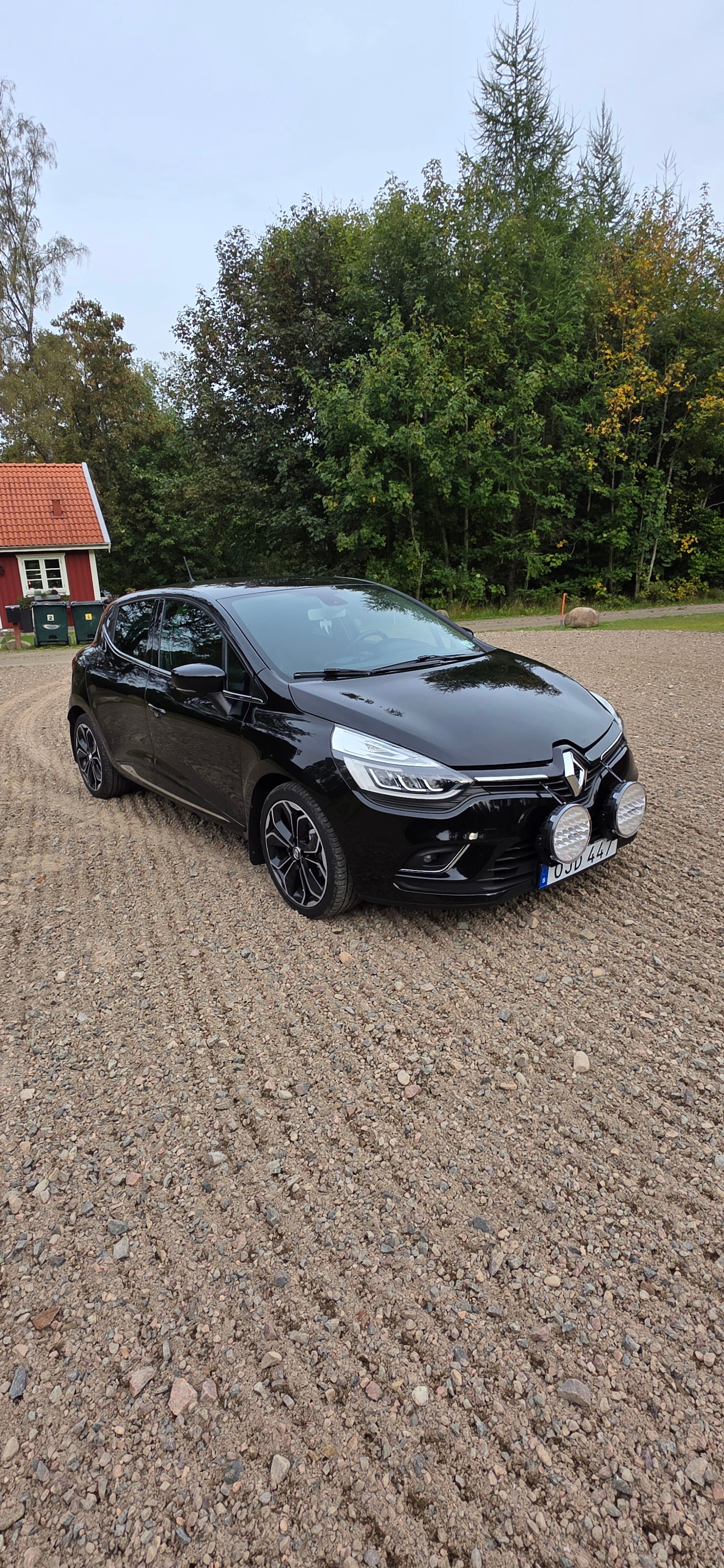 Renault Clio IV 0.9 TCe Intens 2017, bild 5/10