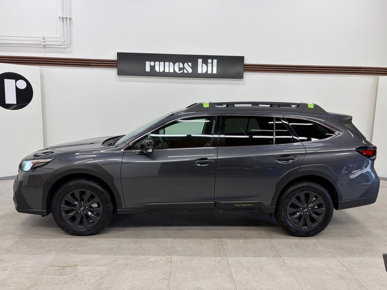 Subaru Outback 2.5 4WD XFuel Field 2025, bild 2/10