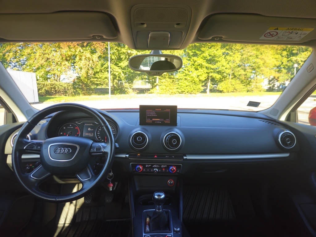 Audi A3 Sportback 2.0 TDI Manuell 2014, bild 7/10