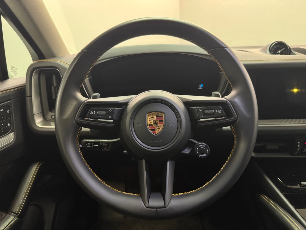 Porsche Cayenne Coupe E-Hybrid 2025, bild 7/10