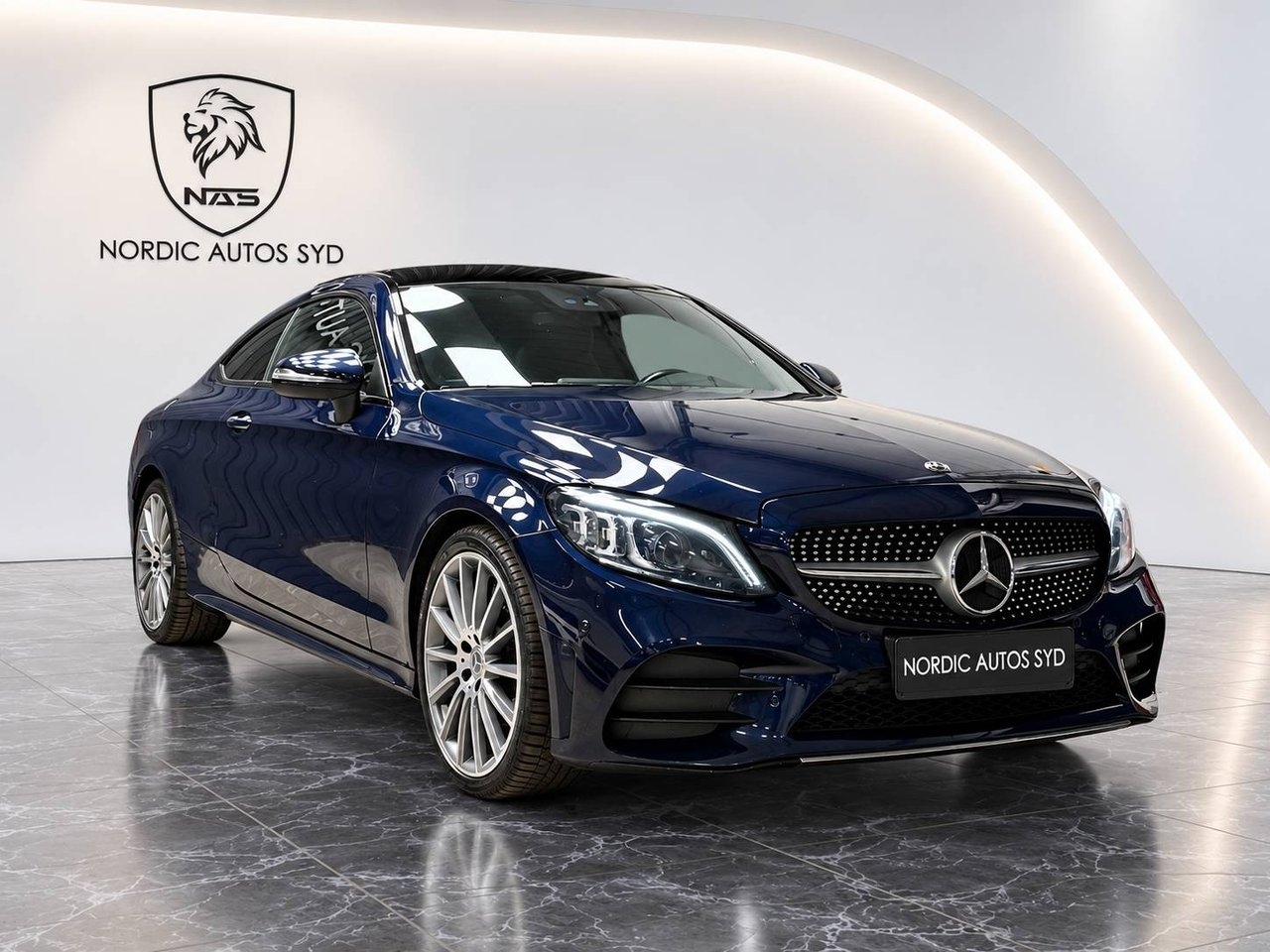 Mercedes-Benz C 220 d Coupé / AMG / Pano 2019, bild 7/10