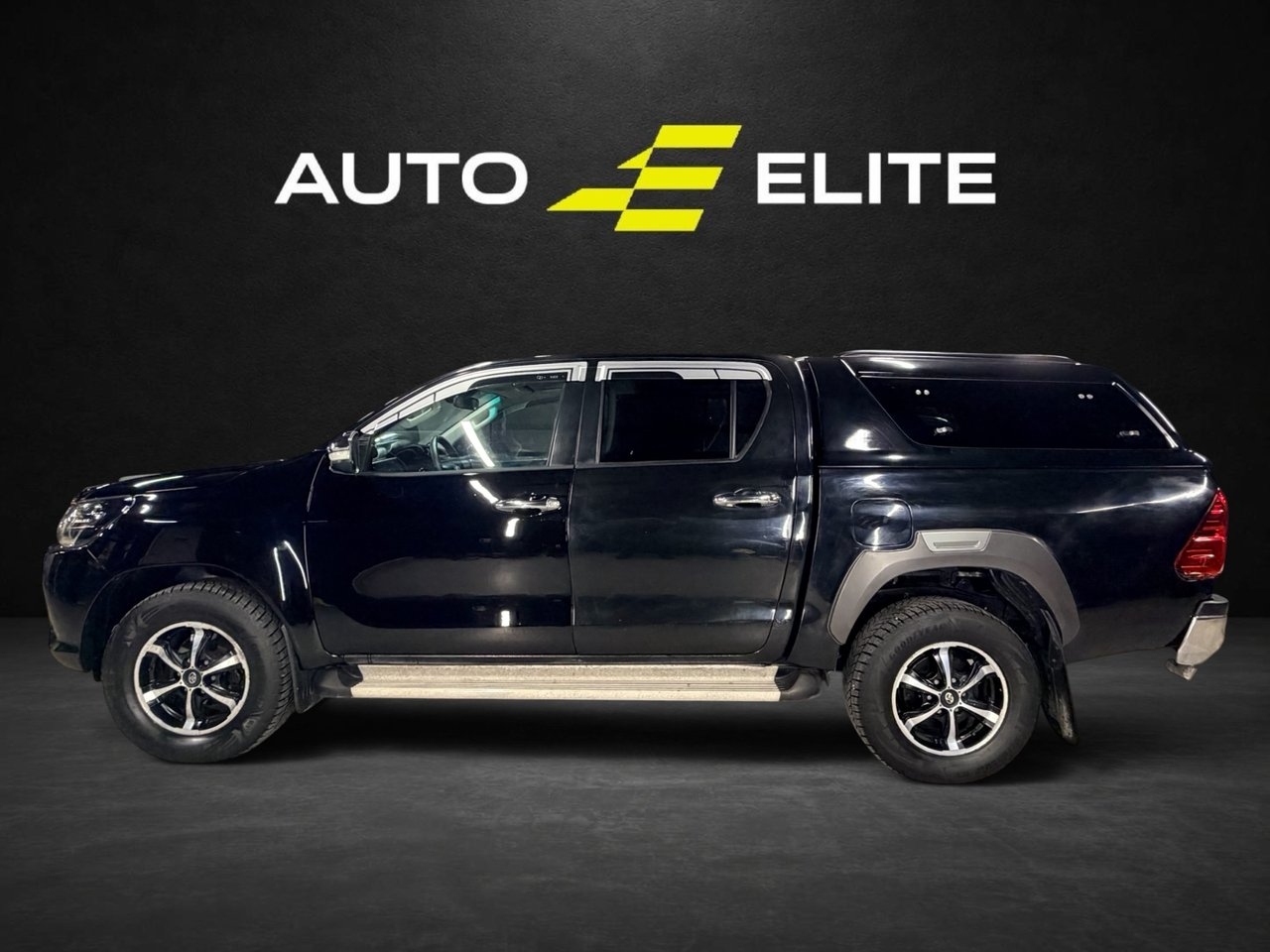 Toyota HiLux DUBBELHYTT 2017, bild 2/10