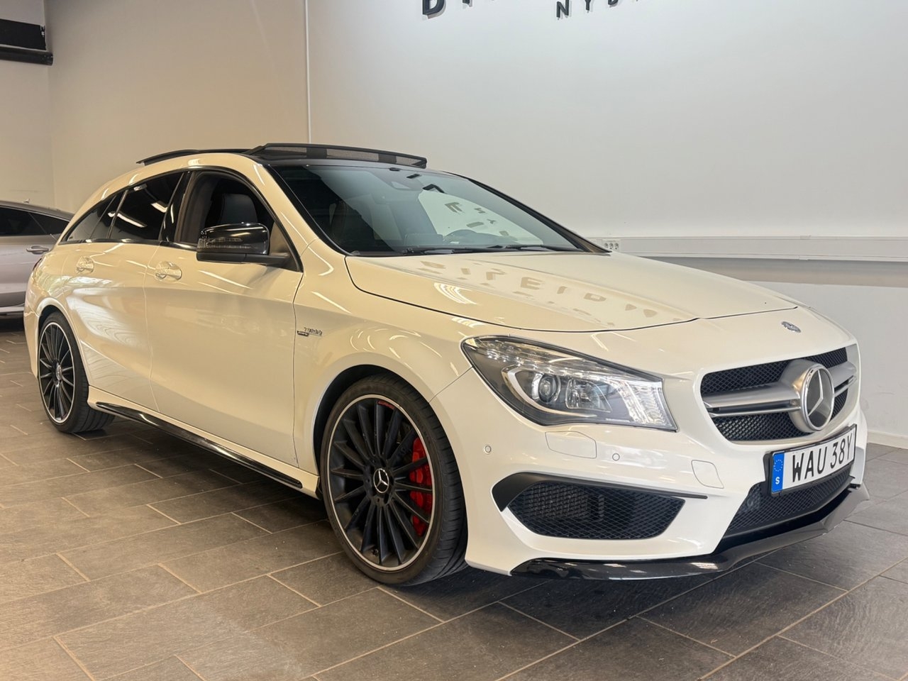 Mercedes-Benz CLA 2015, photo 2/10