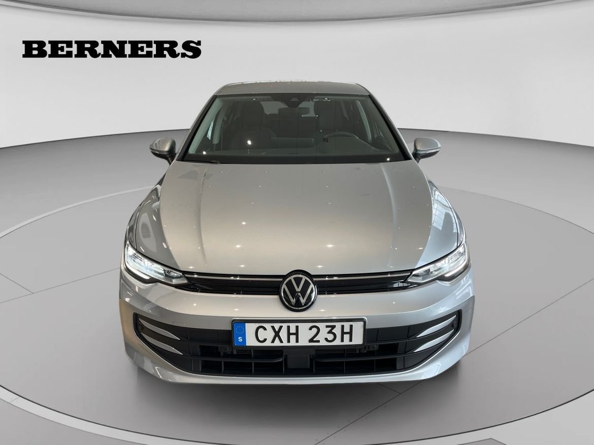 Volkswagen Golf 2025, photo 5/11